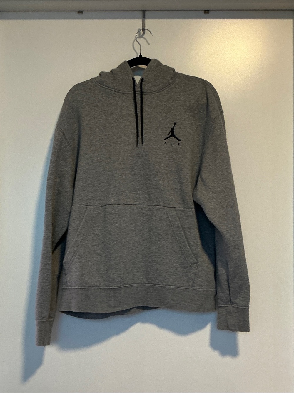 Jordan Men’s Gray Pullover Hoodie